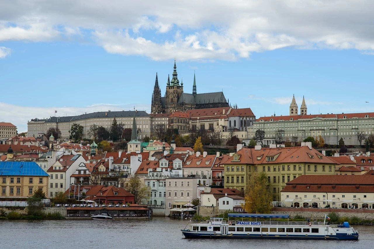 Faites une croisière sur la Vltava