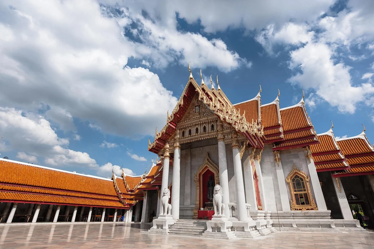 Wat Benchamabophit (Temple de Marbre)
